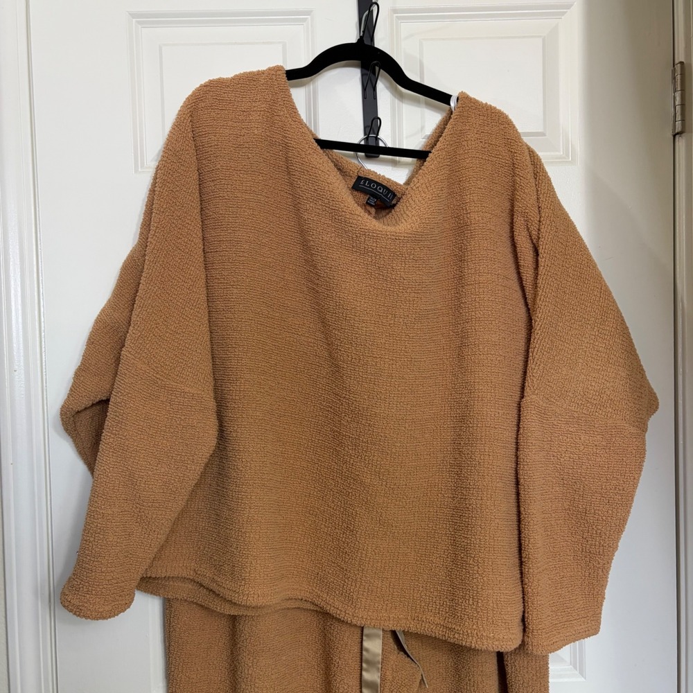 Eloquii Teddy Fleece Lounge Set Camel Brown V-Neck Top & Joggers Plus Size 22-28 - Picture 2 of 6